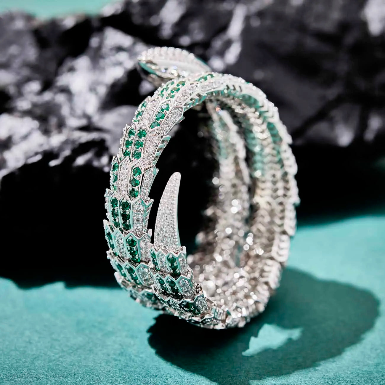 Luxury Brand Design Bridal Accessories Green CZ Diamond Full Paved Snake Necklace Bracelet Sets