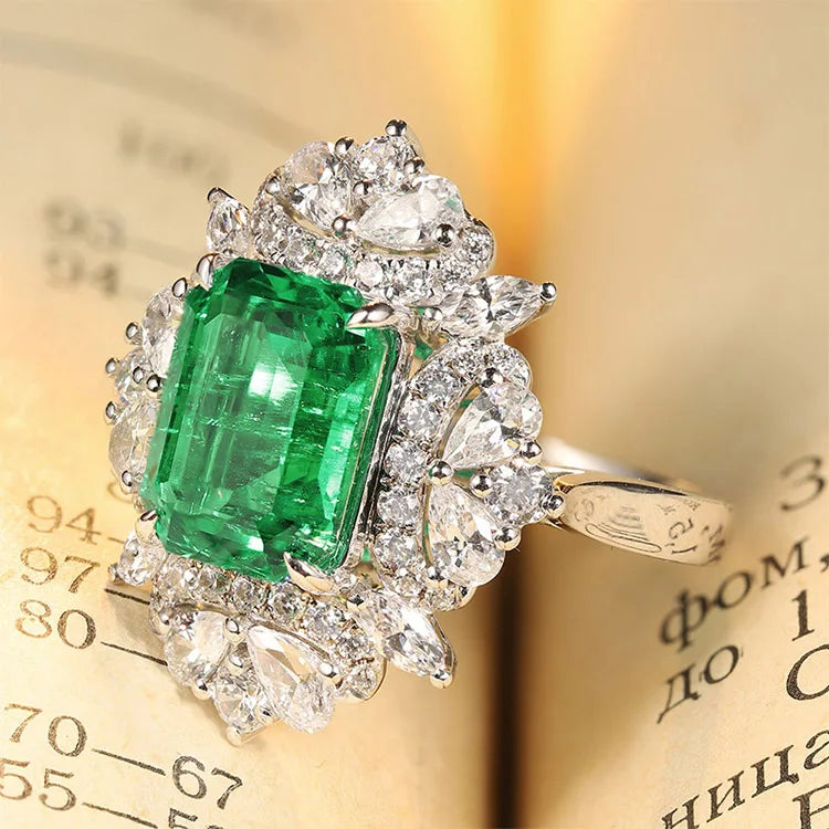 Gemfiori Vintage Jewelry Ring Lab Grown Emerald Rings Solid Gold 14K 18K Statement Rings Charm Christmas Gift Diamonds