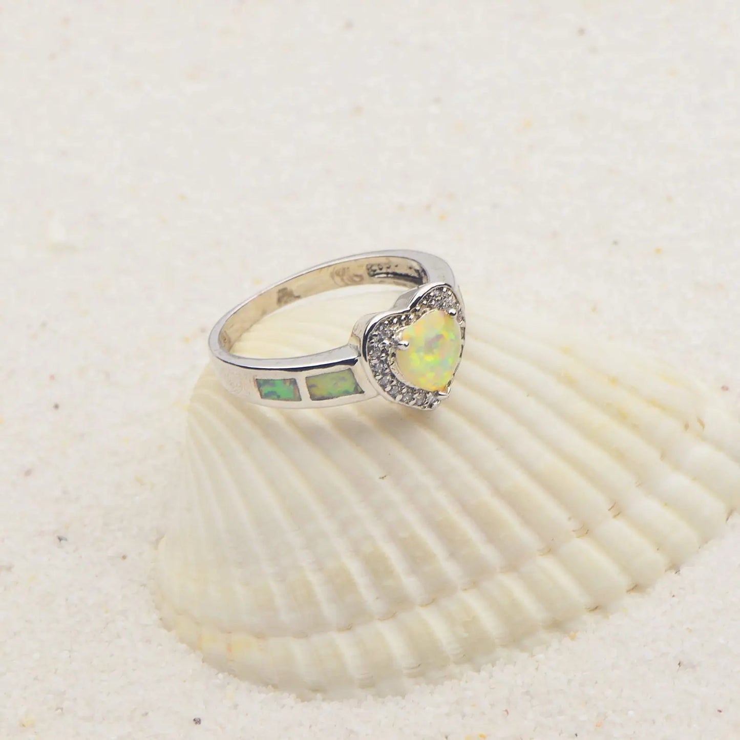 Heart Opal Twisted Ring | Iridescent Gem Inlay Band | Nature-Inspired Fashion Jewelry for Women Trendy Wear