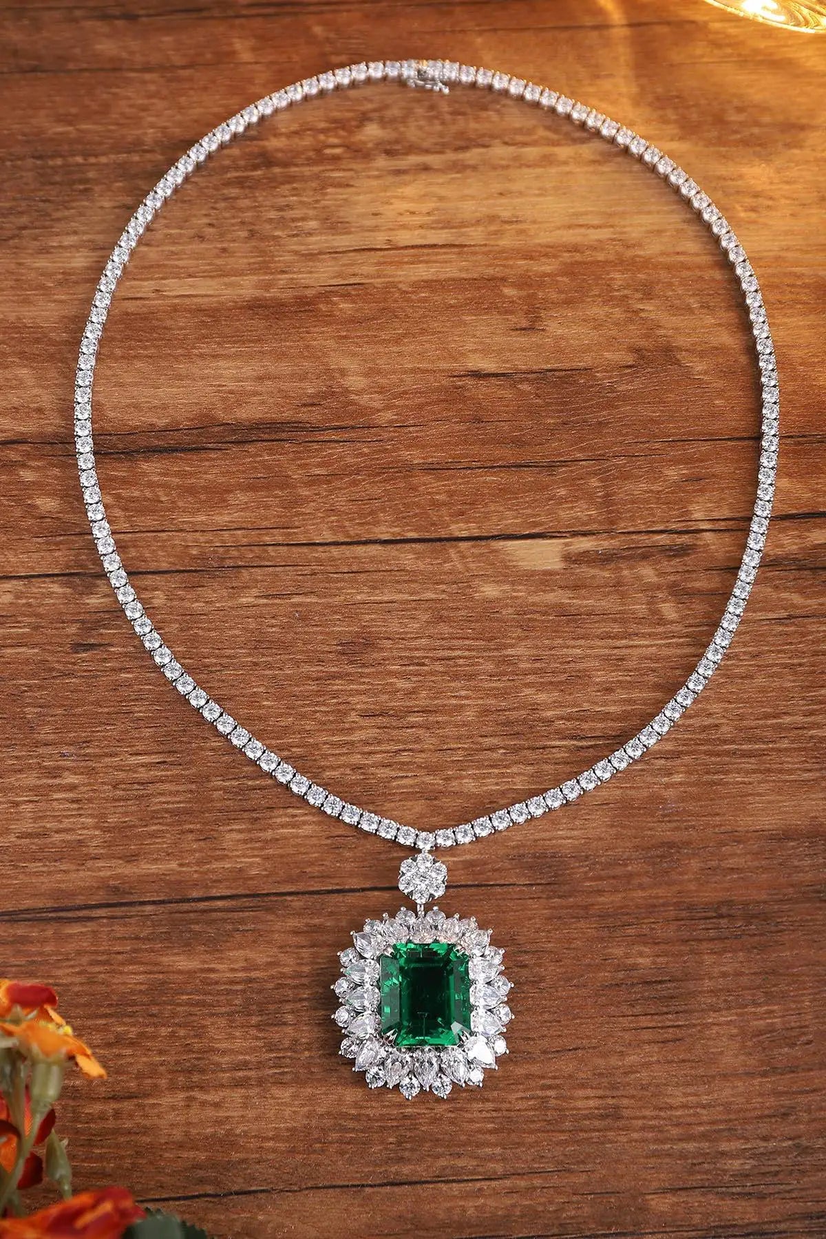 Gemfiori Anster Luxury Necklace S925 Lab Grown Emerald Necklace for Women 16/17/18inches Length Party Engagement Pendant Necklace