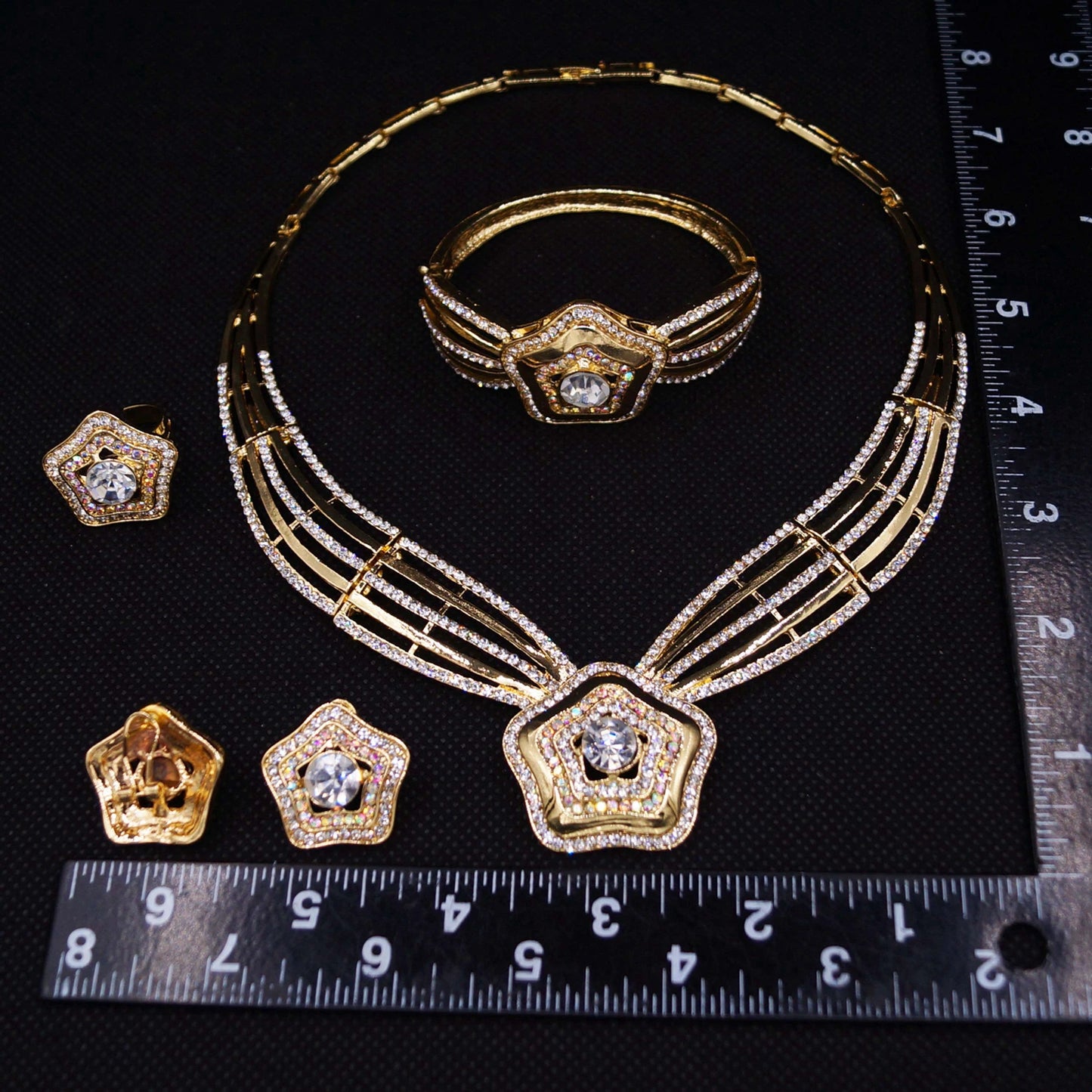 ZhuerruiNew 24K Gold-Plated Jewelry Set with Diamond Stars Unique Personality Vitality Bridesmaids Accompanied Hand GiftHA240507