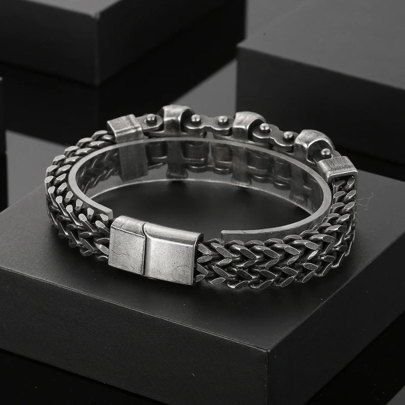 KALEN 220mm Punk Triple Skull Charms Stainless Steel Herringbone Chain Bracelets for Men