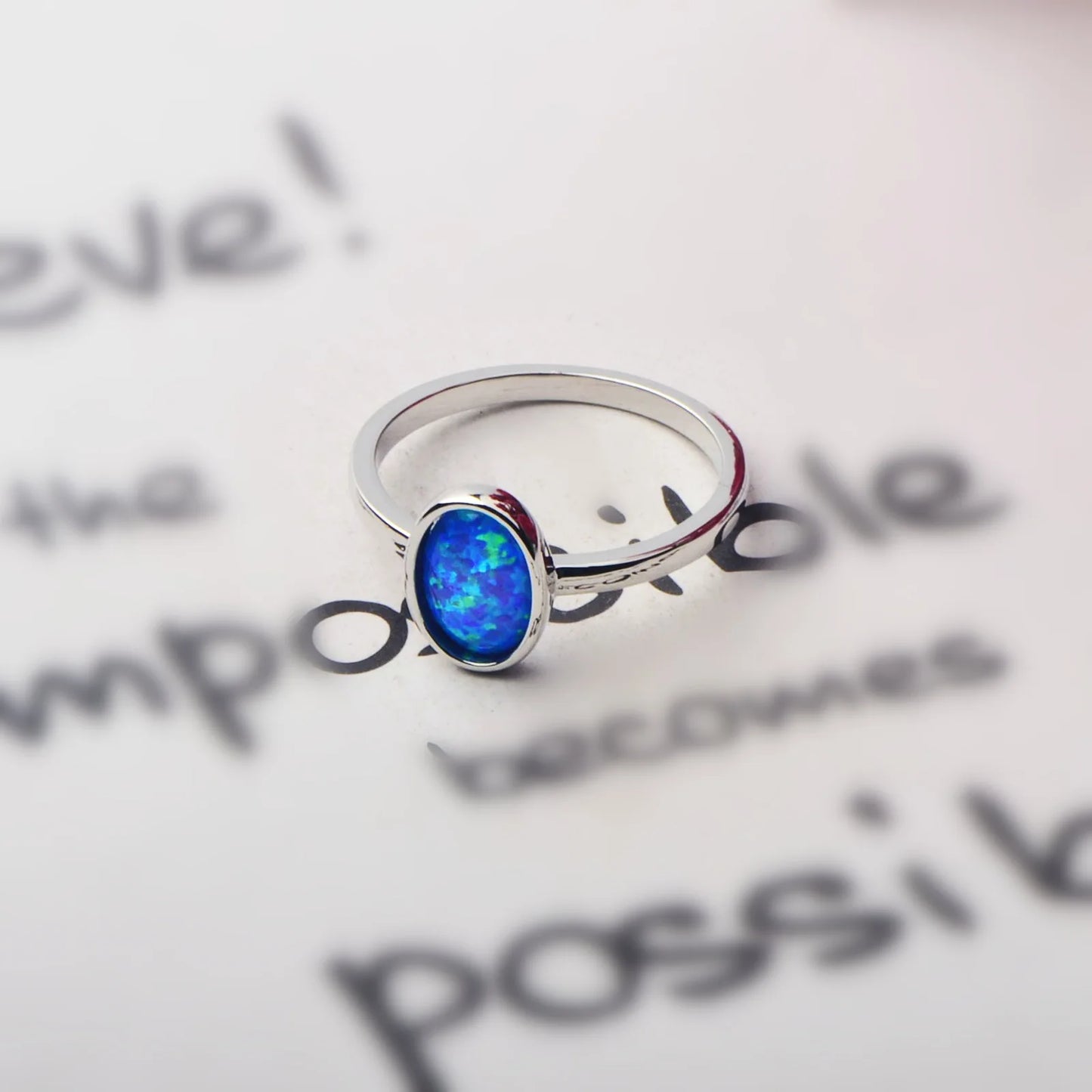 Flower-Shaped Ellipse Ring | Iridescent Gem Inlay Band | Modern Silver/Gold Plated Women's Trendy Fashion Jewelry