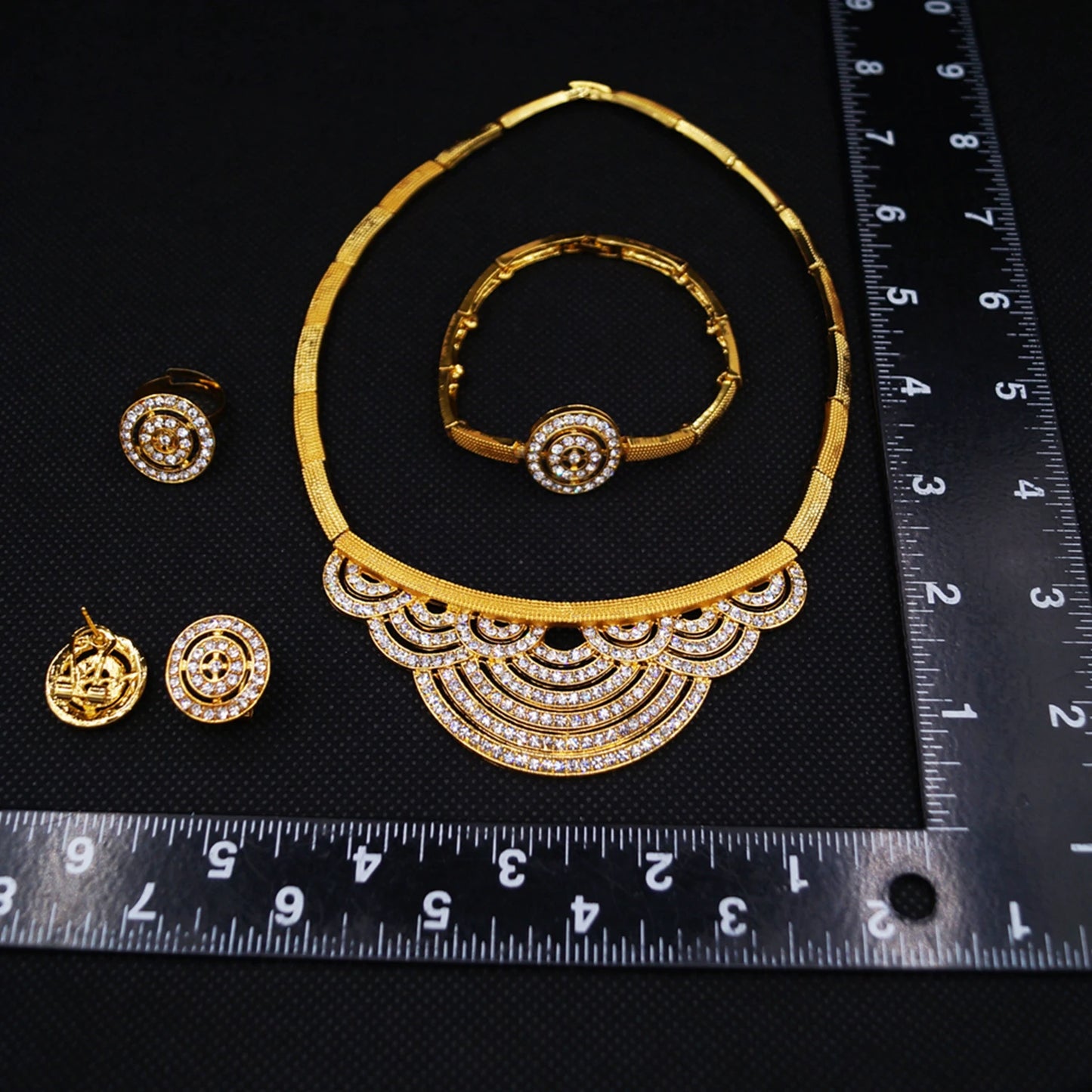 Zhuerrui Exquisite Gold African Jewelry Sets Cheap Bead Necklace Bracelet Jewelry Set Beautiful Woman Festival Gifts HD2300214