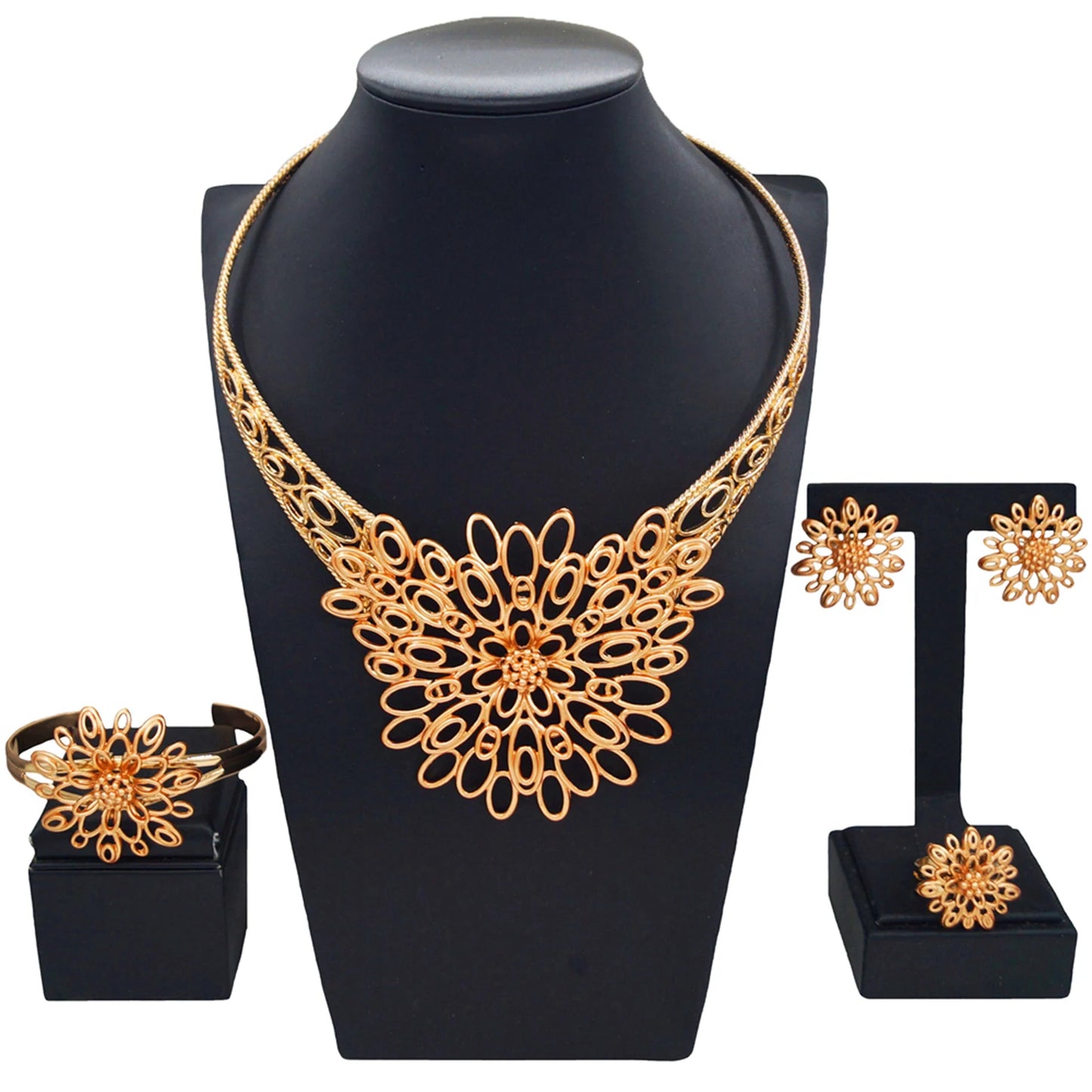 Zhuerrui High-end Accessories Gold Jewelry Sets Cheap Hollow Out Necklace Jewelry Set Beautiful Valentine's Day Gifts HC23247