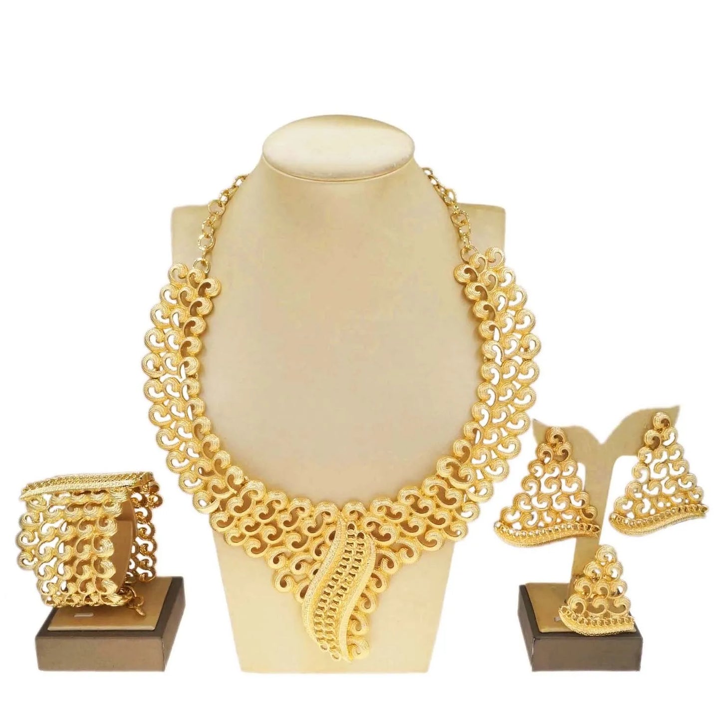 Zhuerrui Exquisite Luxury Gold Jewelry Sets Simple Woman Silver Hollow Out Jewelry Set Latest Wedding Costume Pendant H00741