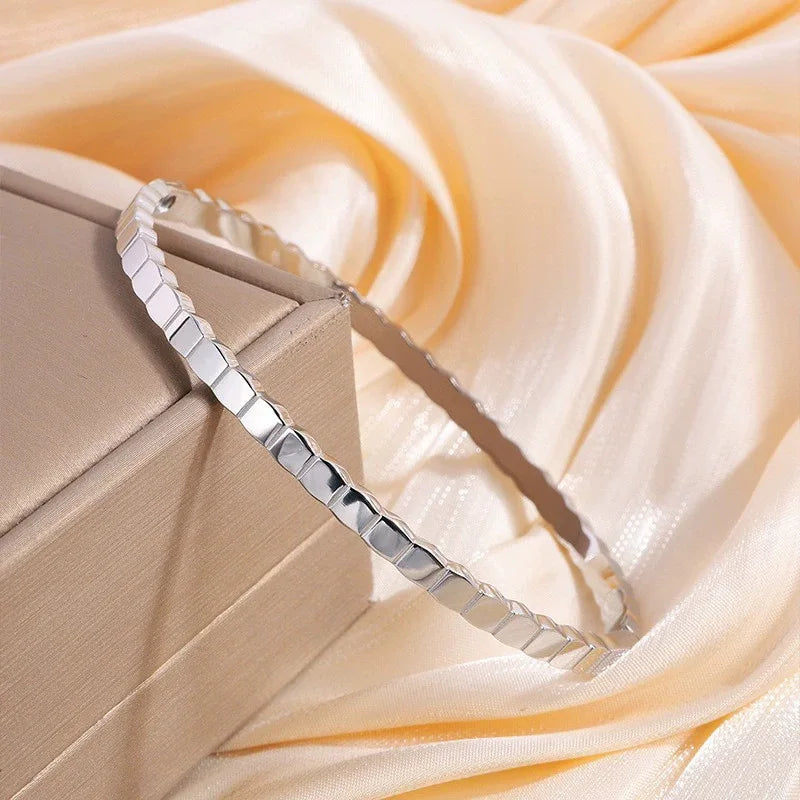 REBEL Stainless Inoxydable Stainless Steel 18K Gold Plated Roman Women Fashion Jewelry Bracelets Bangles