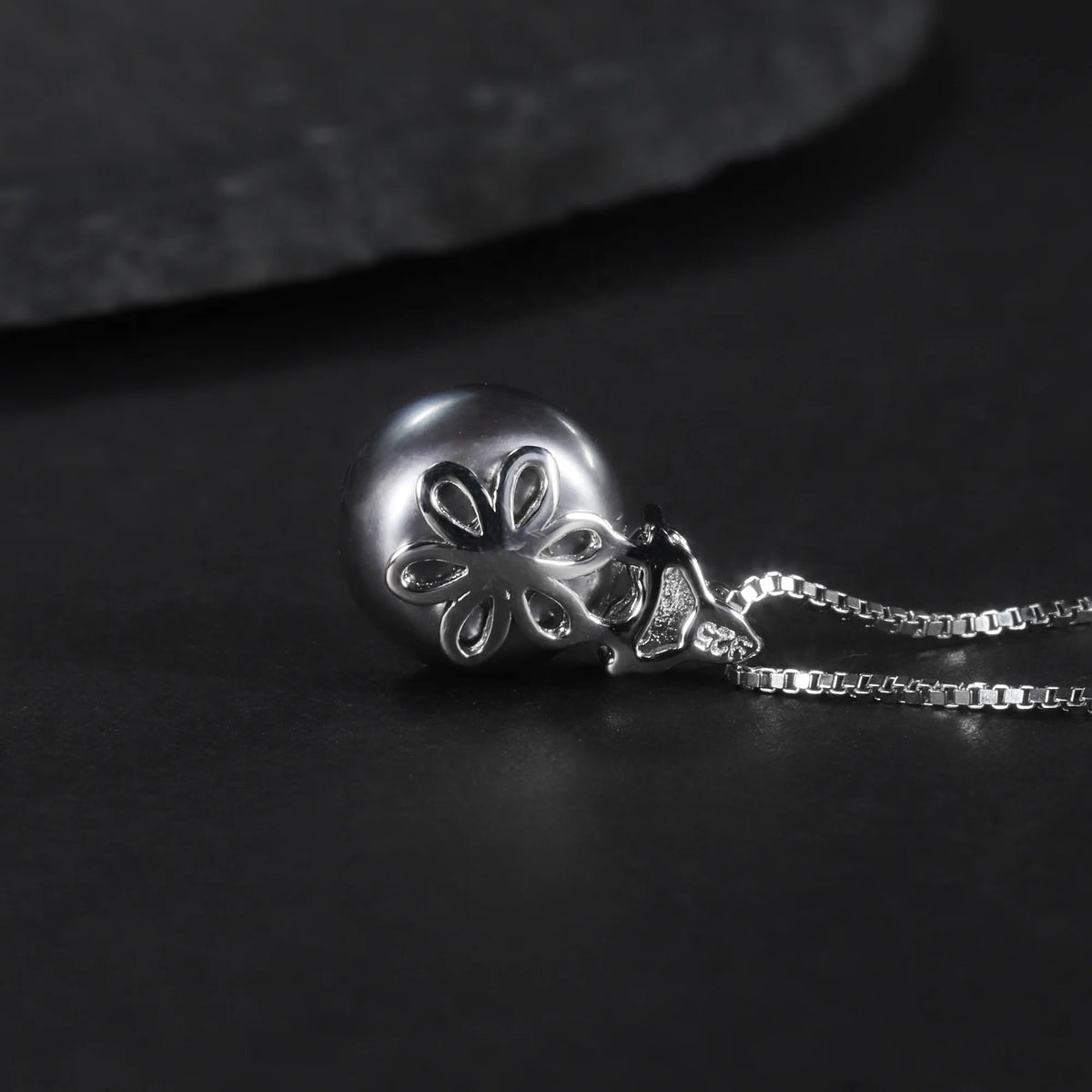 ArtistA D1018P Abiding Fine Jewelry 925 Sterling Silver White Cz 10MM Freshwater White Pearl Single Bead Pendant Charm for DIY Necklace
