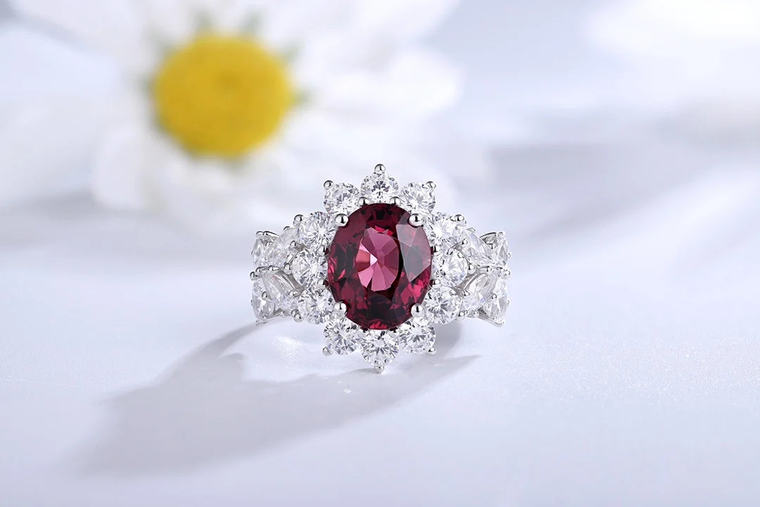 Gemfiori Stunning Natural Garnet Rings for Women 925 Sterling Silver Rings of the Day Handmade Jewelry Wedding Engagement Rings