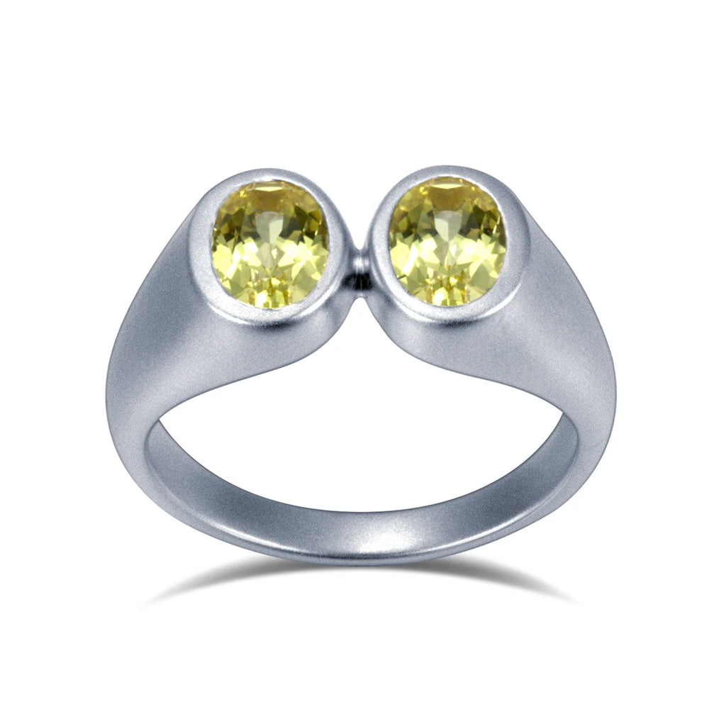 Hot Selling MSR-1901 Latest Designed 925 Silver Two Stones Oval Cut Yellow Sapphire Lab Grown Gemstone Ring