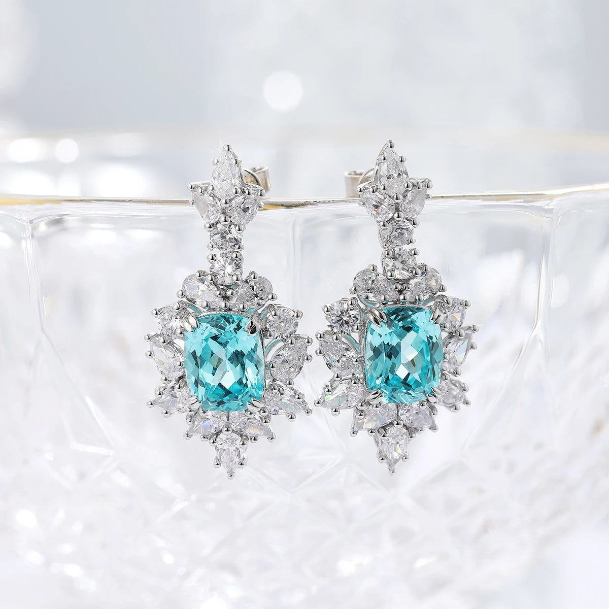 ArtistA Luxury Style Halo Oval Shape S925 Sterling Silver Jewelry Paraiba Gemstone Teardrop Earring