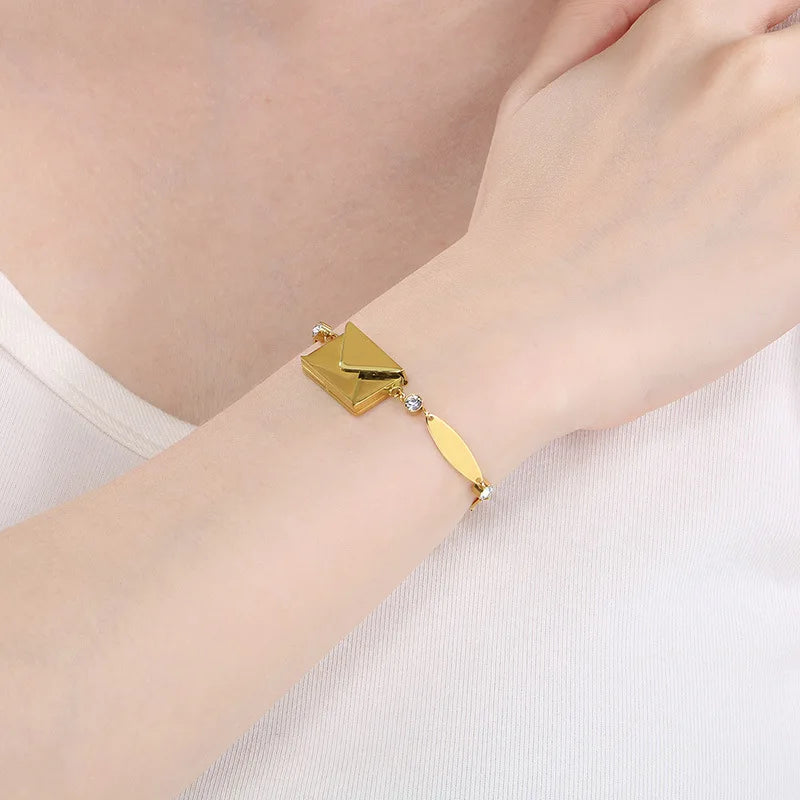 FASHIONISTA Simple 18K Gold Stainless Steel Bracelet Creative Envelope Geometric Pattern Zircon Trendy Jewelry Bracelets