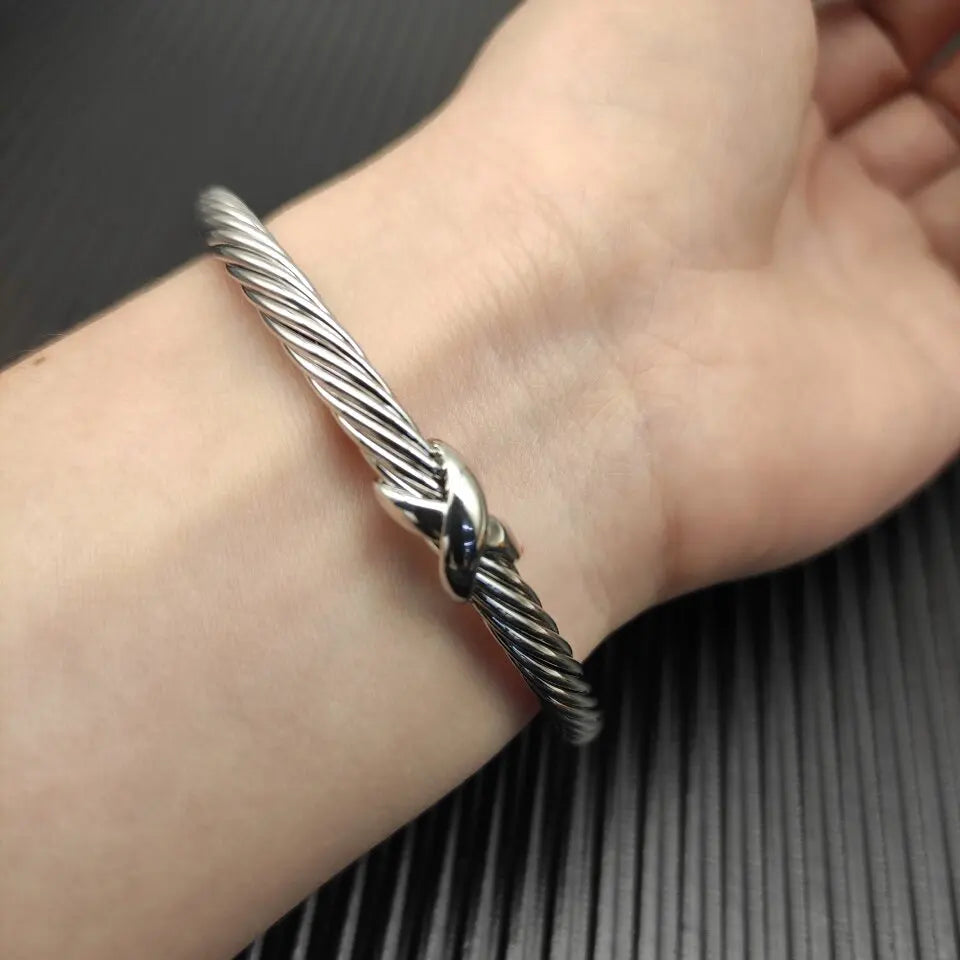 FASHIONISTA DY High-Quality Silver X Bracelet, Luxurious Unisex Gold XX Classic Bracelet, Jewelry