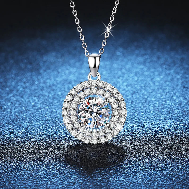 Dainty Double Halo Set Round Cut 1ct VVS GRA Colored Moissanite Jewelry Trendy 925 Sterling Silver Disc Pendant Necklace