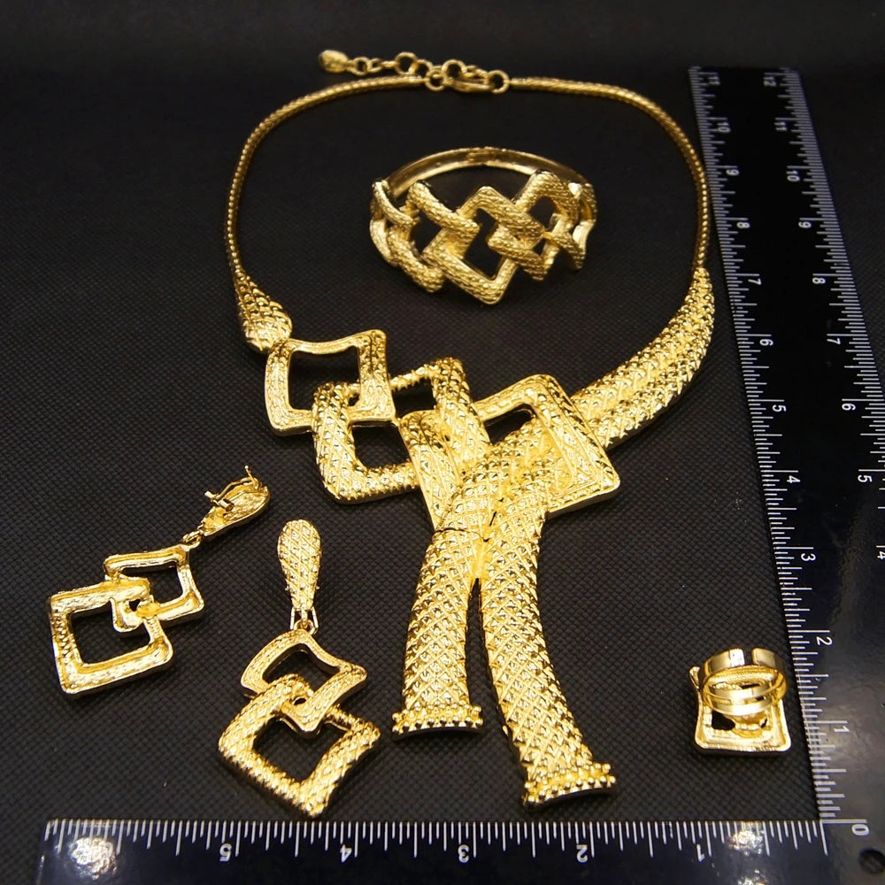 Zhuerrui High Quality African Jewelry Sets Italian Gold Plated Jewelry Set Fashion Lady Dubai Style Jewellery Sets H00436
