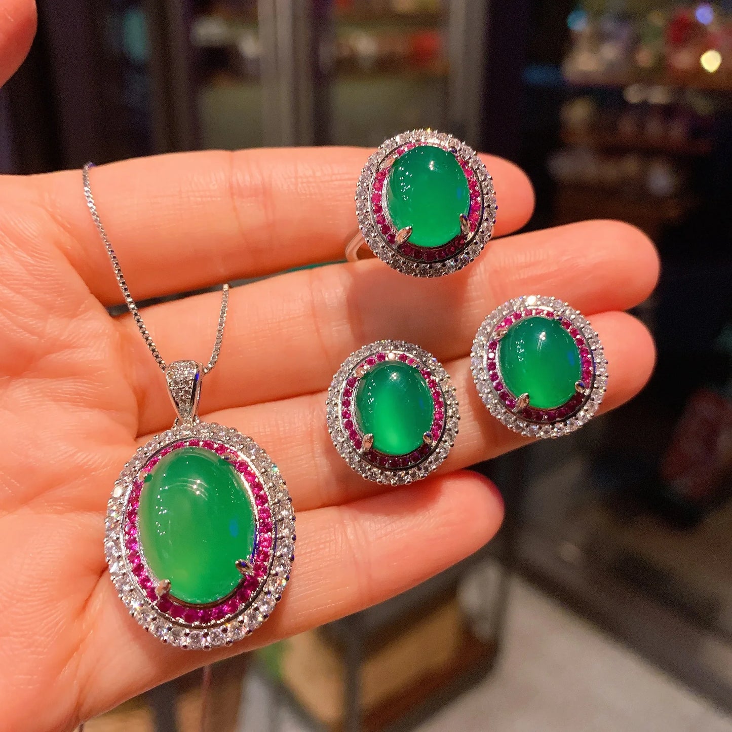 Fashion Eco-friendly Copper Jewellery Sets for Women High Quality 14mm Imitation Jade Zircon Premium Necklace Earrings Set