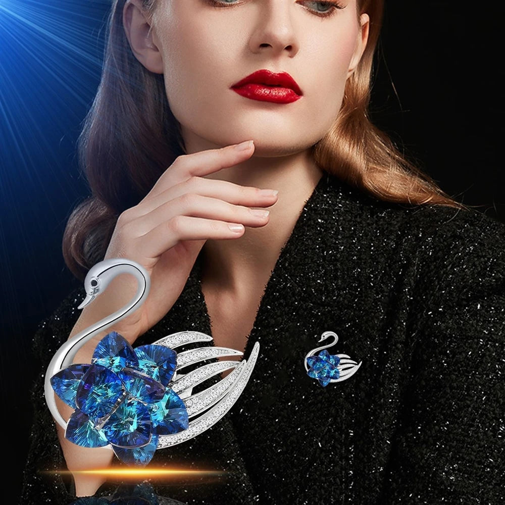 S&S The New Crystal Swan Brooch with a Light Luxury and High-end Feel, Elegant Refined, Anti-glare Suit Overcoat, Corsage