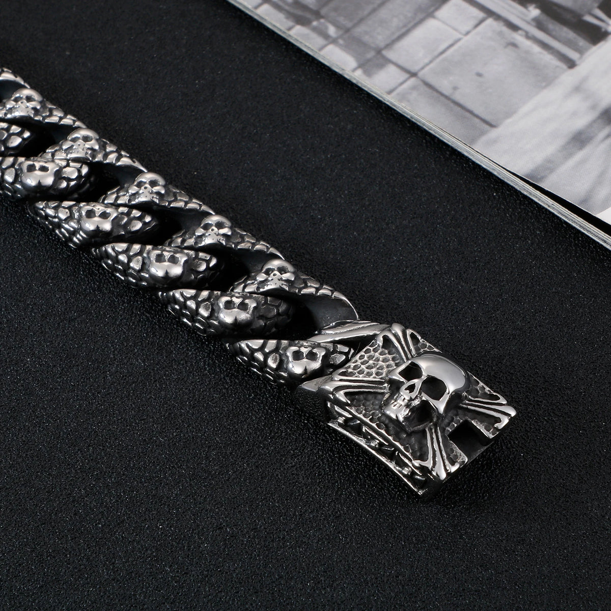 VIKING Mens Punk Skull Skeleton Cuban Link Chain Bracelet – Boiled Black Stainless Steel