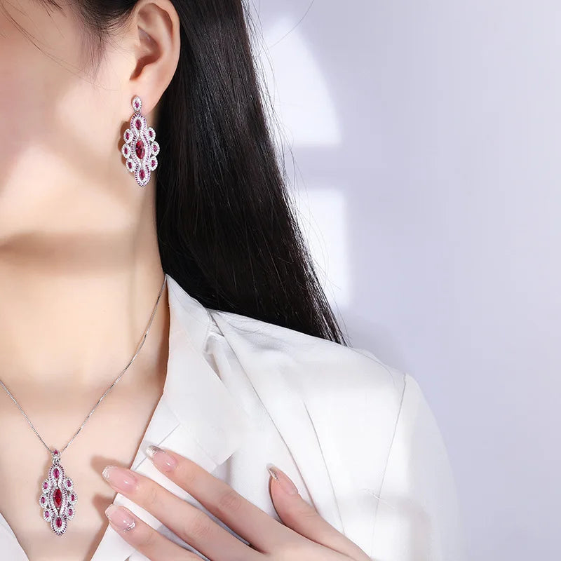 Gemfiori Retro Court Style Jewelry Bridal Gown Fashionable Water Droplet Flower Sexy Sparkling Zirconium Earring Pendant Set