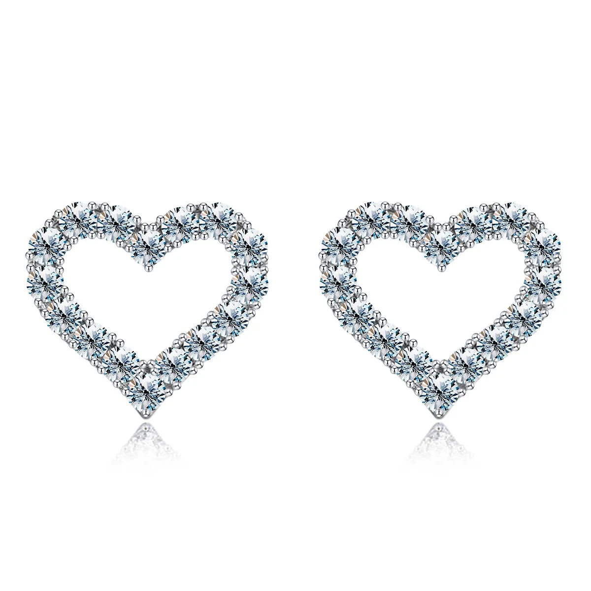 ArtistA Moissanite Jewelry Stud Earrings Classic Heart Vvs2 Moissanite GRA Certificate 925 Earrings Silver Jewelry for Women