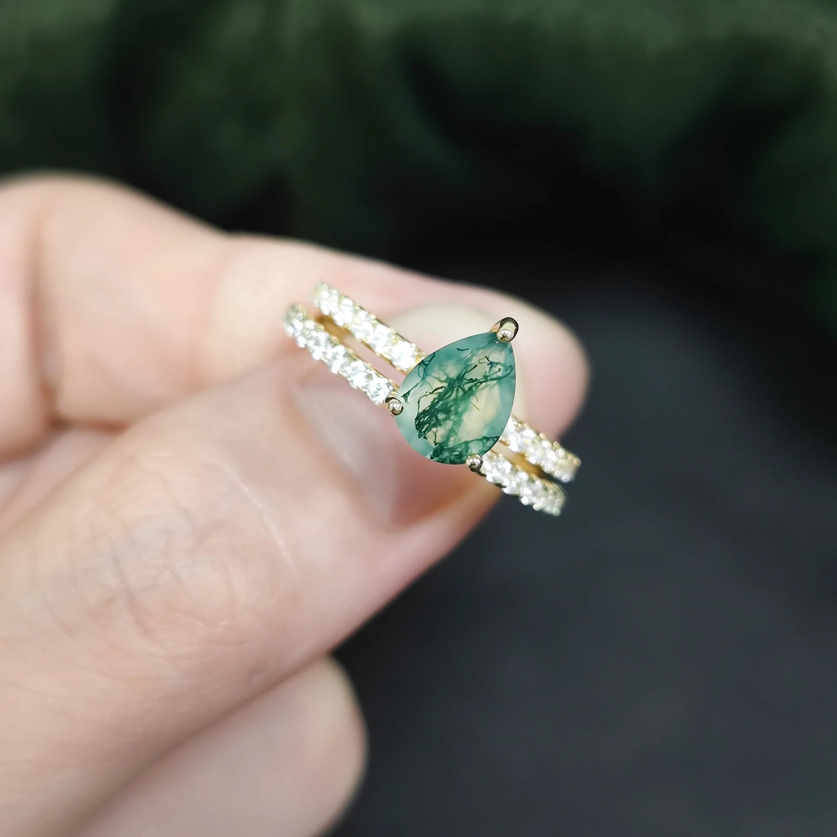 ArtistA Abiding High Quality Pear Cut 6X8MM Green Moss Agate Gemstone Half Eternity Real 925 Sterling Silver 2 Pieces Wedding Rings Set