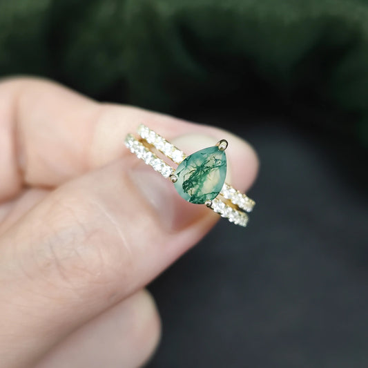 ArtistA Eternity Pear Green Ring in 925 Sterling Silver