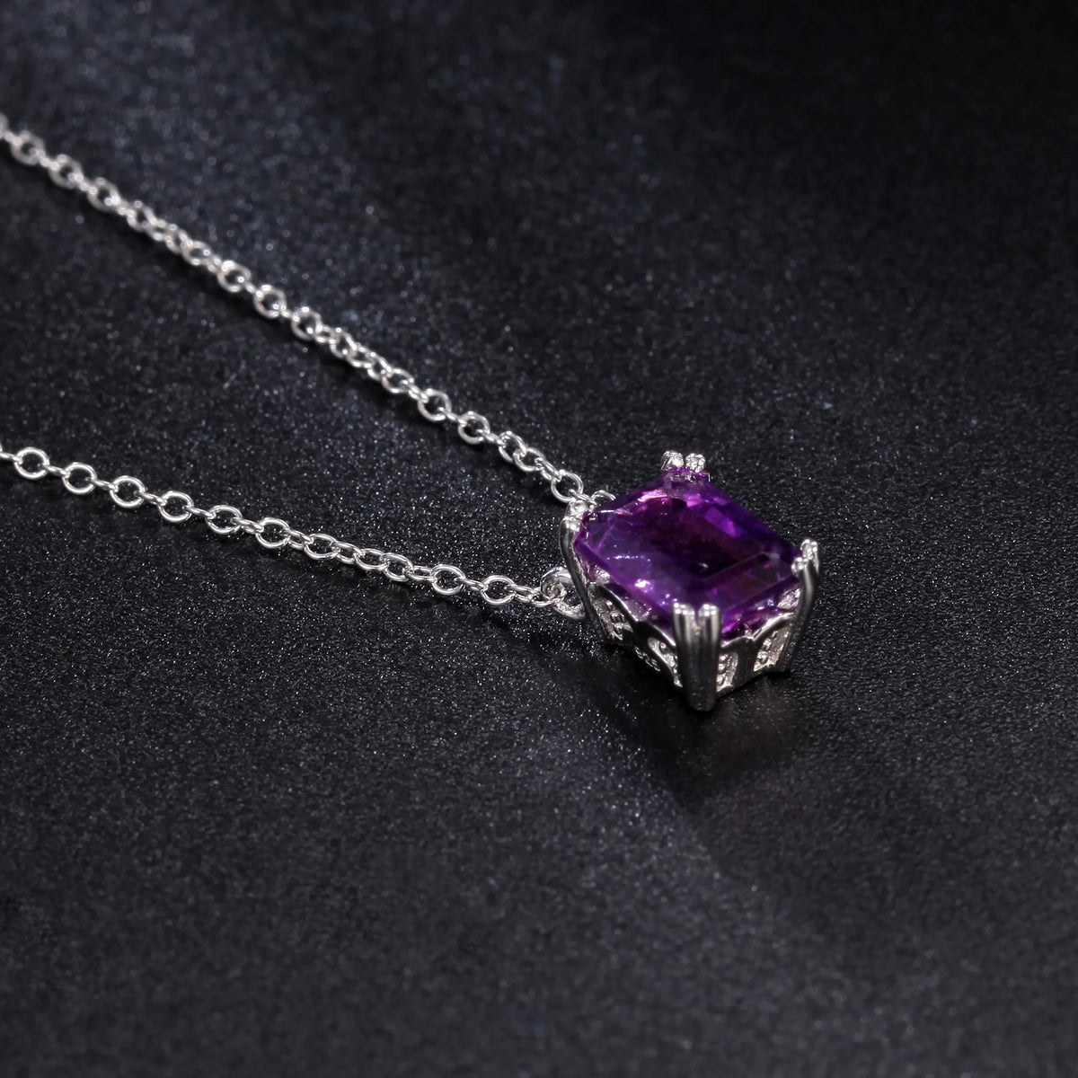 ArtistA Amethyst Necklace Fancy Cut Octagon Shape Gem Stone Minimalist 3 Year Plating Last 925 Sterling Silver Jewelry Necklaces
