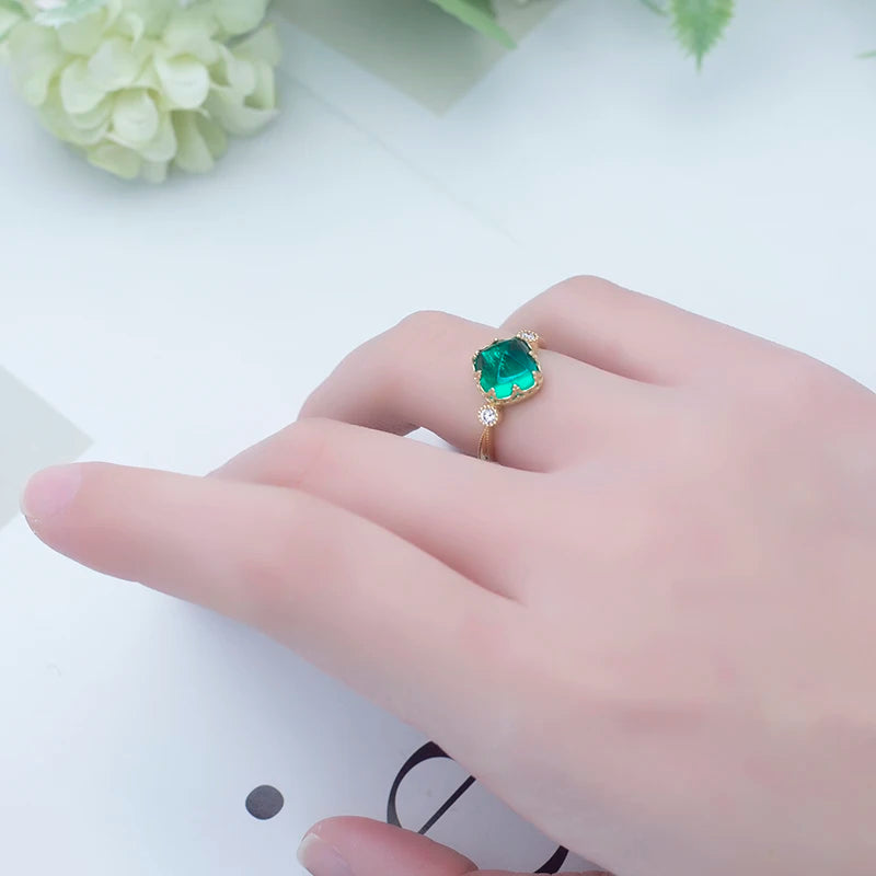 Messi Jewelry MSR-666 18k  Yellow Gold Sugar Loaf Cut Lab Grown Emerald