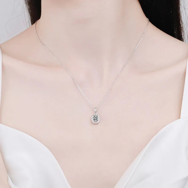 Fine Jewelry 925 Sterling Silver Bezel Set Oval Cut 3 Carat Colorful Moissanite Diamond Halo Pendant Necklaces Women
