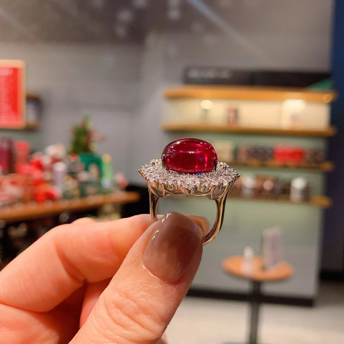 Gemfiori Fashionable and Exquisite Oval Pigeon Blood Red Gemstone Face Full of Zirconium Inlaid Ring Pendant Set Main Stone Jewelry