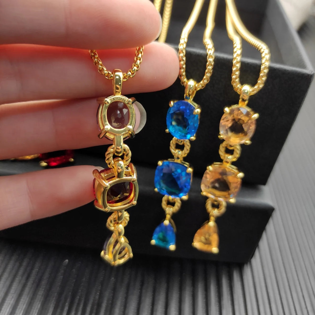 FASHIONISTA DY High-Quality Colored Diamond Necklace. Gold-Plated Colored Gemstone Necklace. Jewelry .