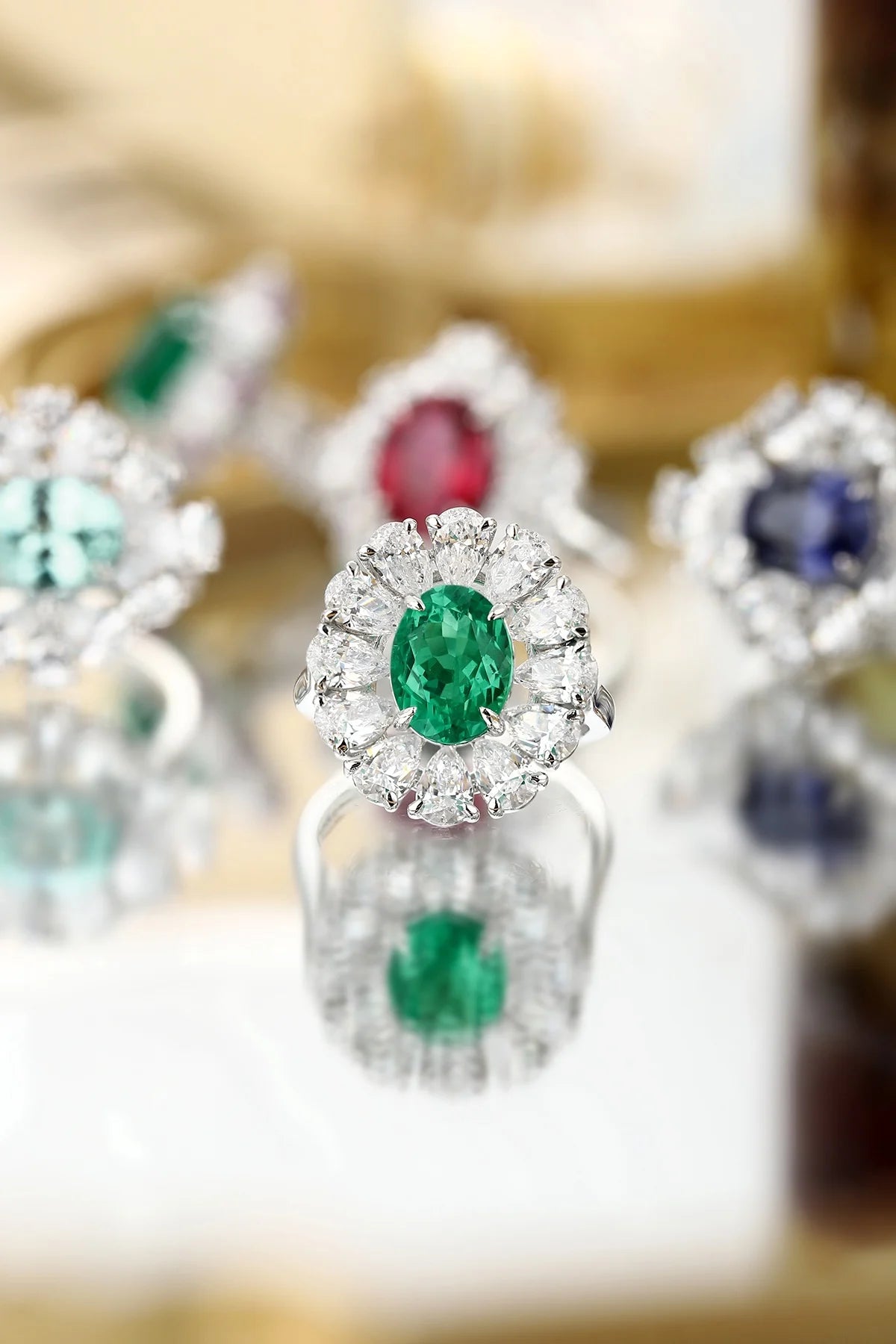 Gemfiori S925 Silver Cultivated Emerald Ring Main Stone: 2.17CT Side Stones:5.64CT Weight: 5.863g