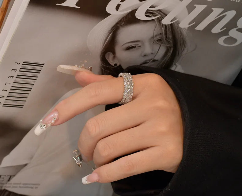 MuShan Jewelry Factory 925 Sterling Silver Luxury Full Diamond Zircon Ring Female Niche Design  Personality Ins Jewelry