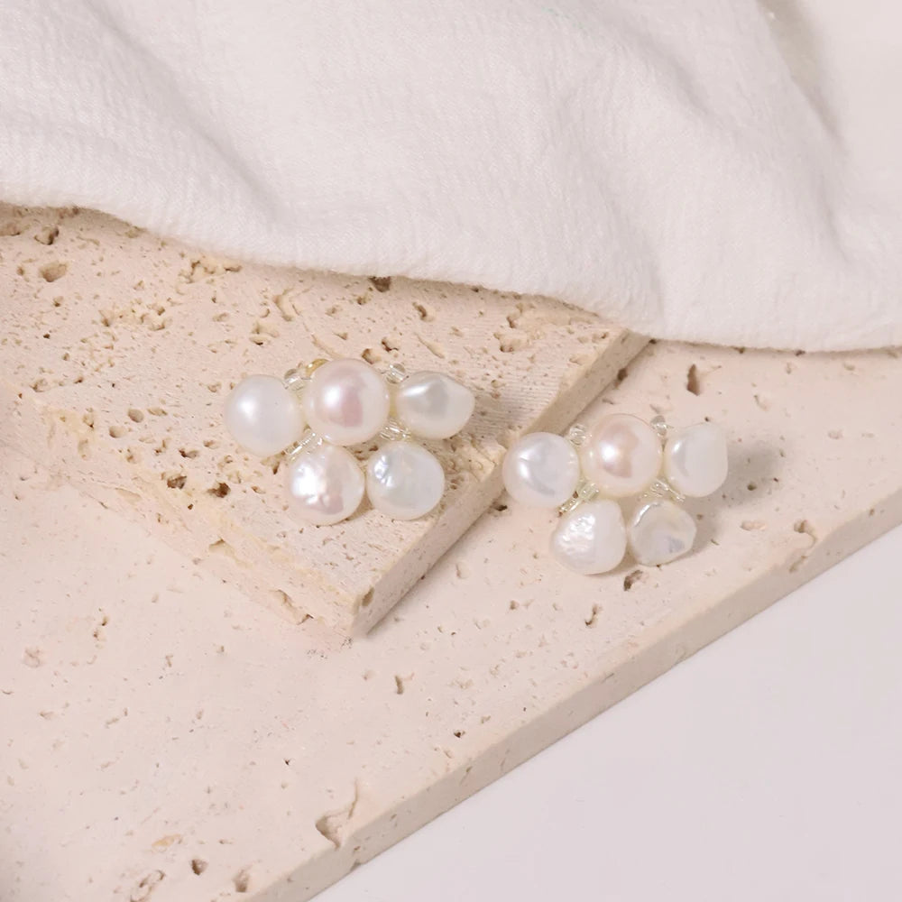 18K Gold Plated Stub One Baroque Pearl Pendant Earrings Natural Freshwater Pearl Flower Cluster Earrings for Ladies