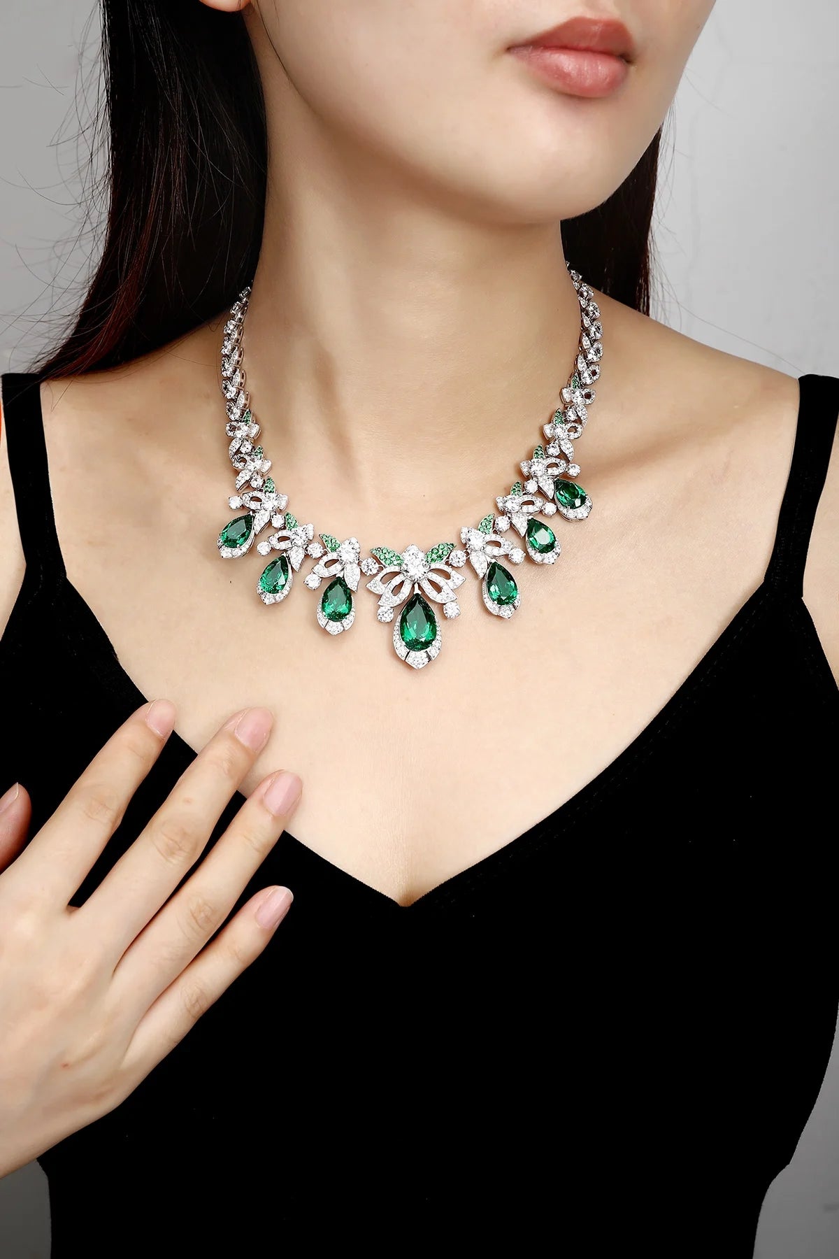 Gemfiori Premium 925 Sliver Lab Grown Emerald Statement Necklace Pear Shape Emeralds Adjustable Chain Length Ideal Gift for Women