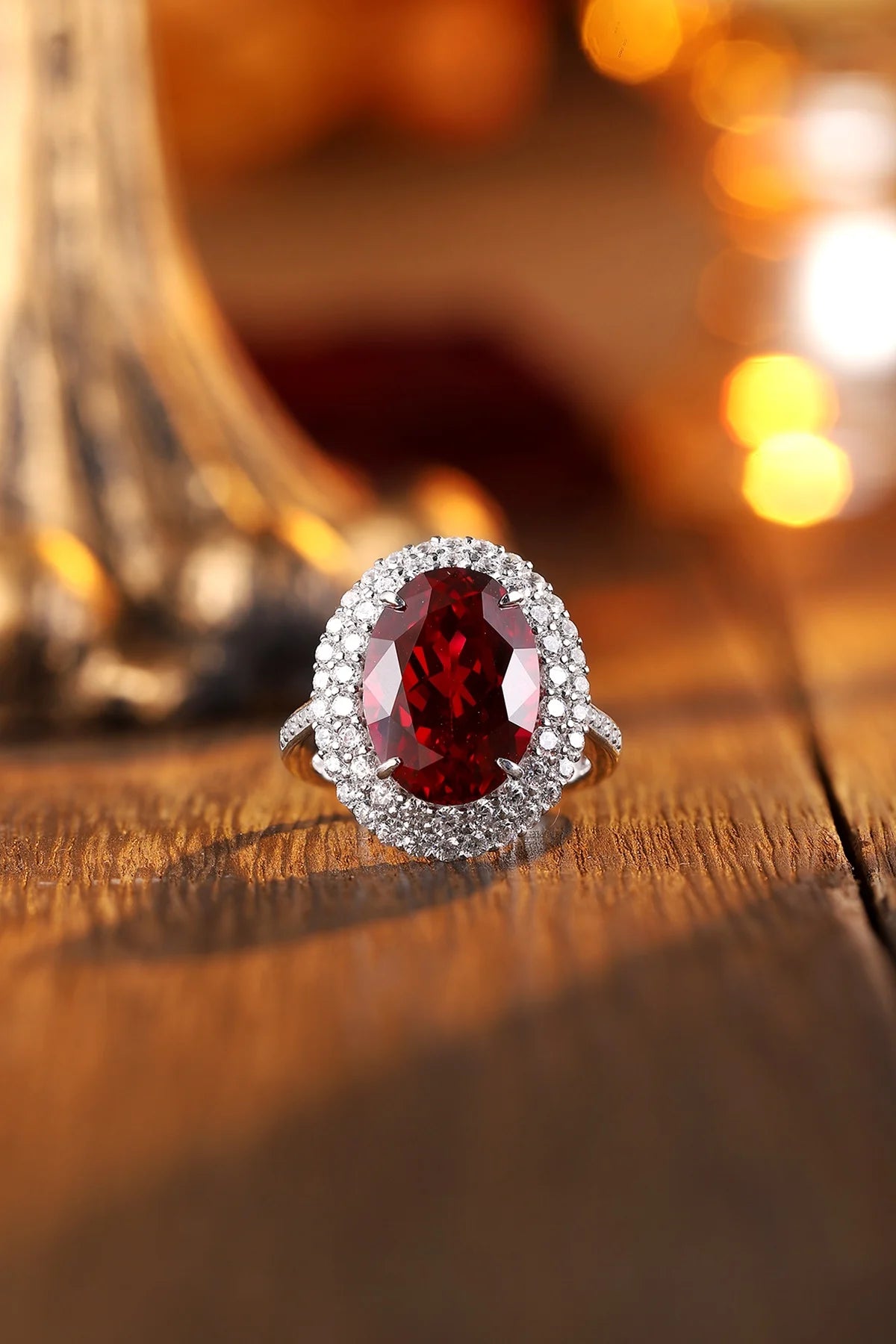 Gemfiori Jewelry Trendy High Quality S925 Silver Cultivated Ruby Ring Unisex Engagement Ring for Wedding Party or Gift