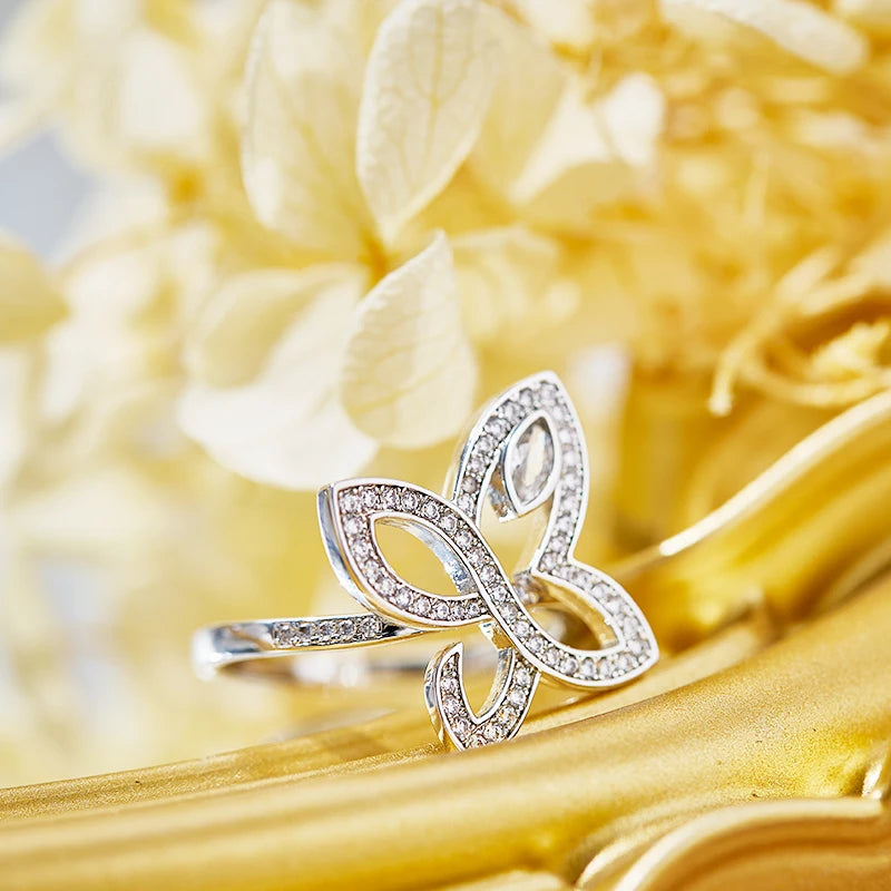 Brass Three Piece Set Women's Necklace Earrings Small butterfly Hollow Design Zircon Inlay Cute and Suitable for Daily Use