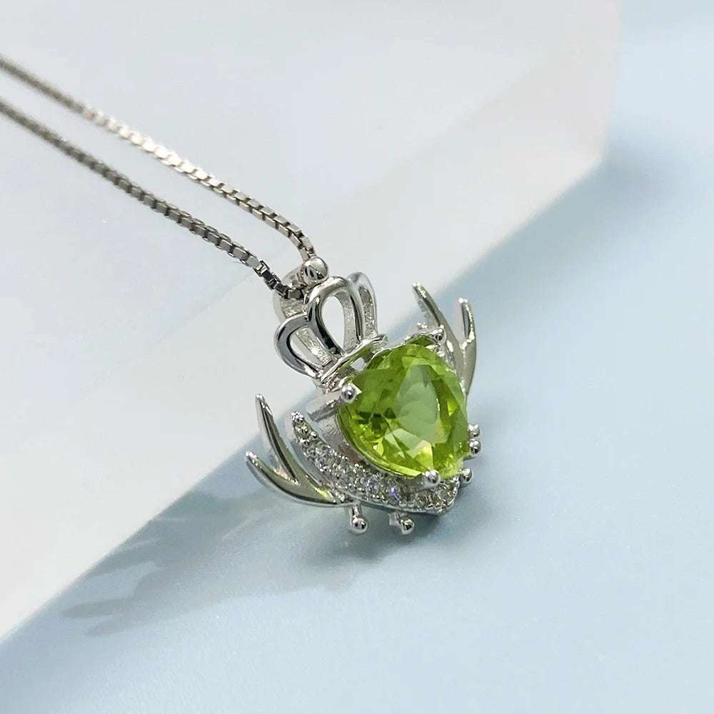 Gioiellieri Natural Green Peridot Pendant with S925 Sterling Silver for Women Elegant Gemstone Necklace Healing Energy Crystal Luxury