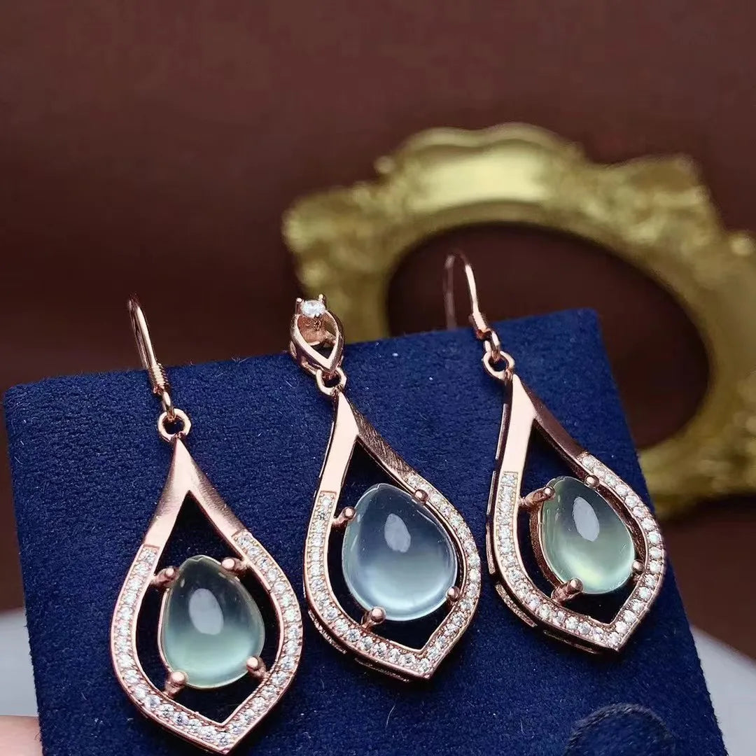 Fashion Jewelry Sets  925 Sterling Silver Gold-plated Natural Grape Stone Earring Pendant Set  Women Jewelry Set