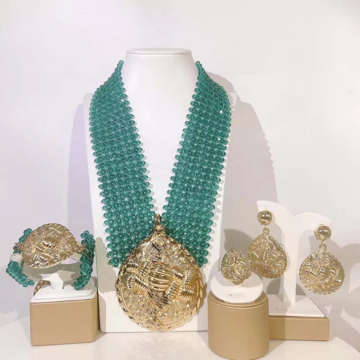 Zhuerrui Favors Women's Gold Jewelry Sets Blue Pearl Necklace Bracelet Jewelry Set Beautiful Bridal Costume Accessories H40034