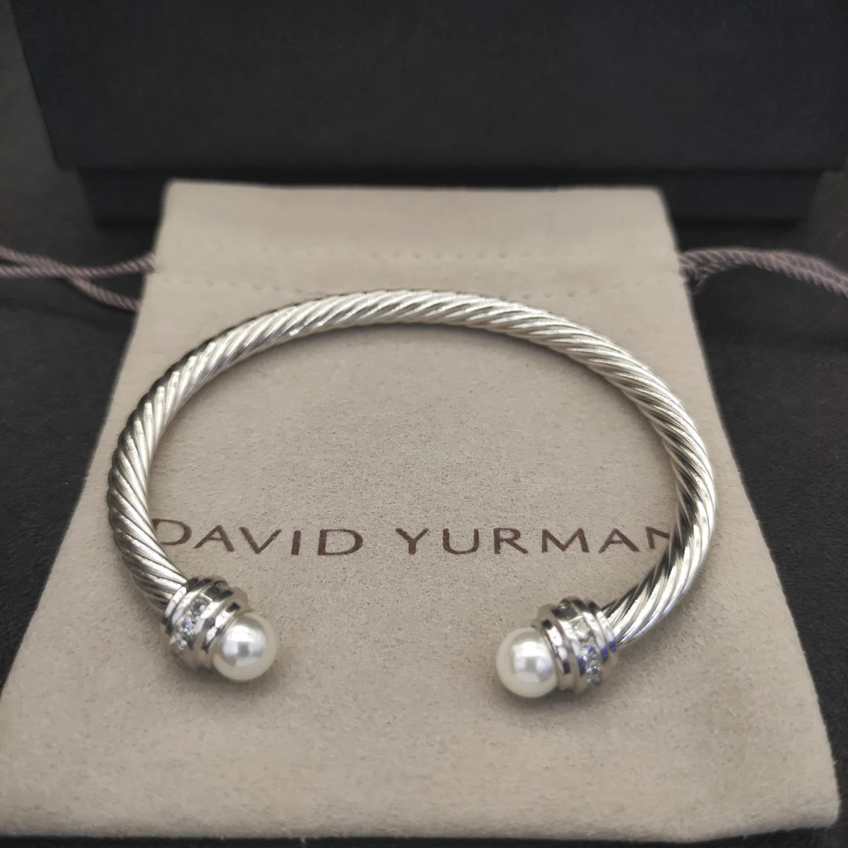 FASHIONISTA DY High-Quality 5mm Silver-Plated Diamond Fashion Bracelet, Stylish Silver-Plated Colored Gemstone Bangle, Jewelry