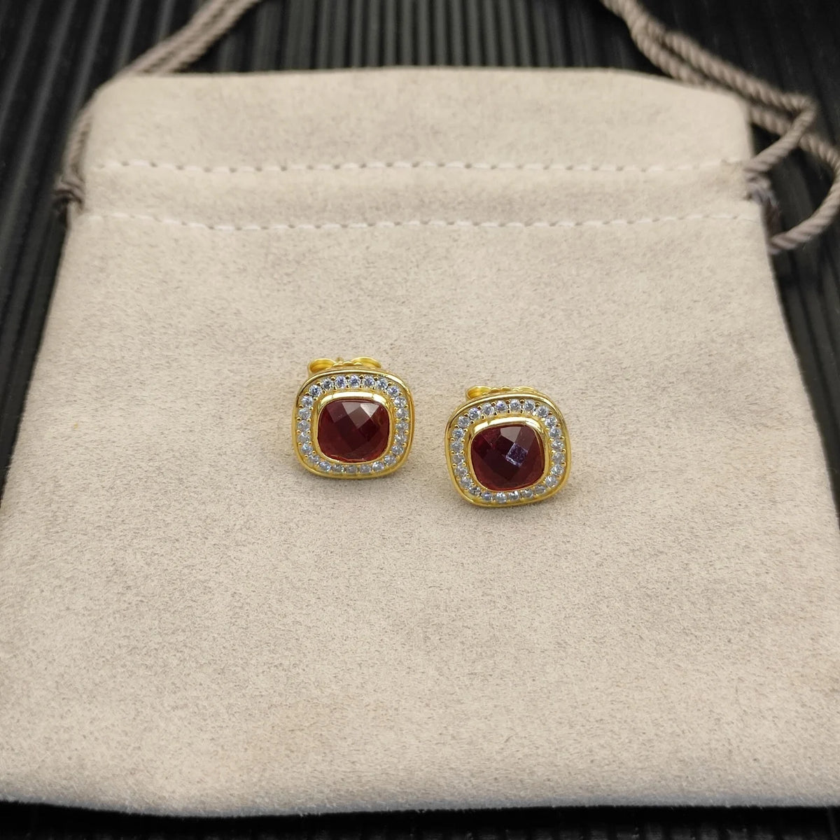 Gemfiori FASHIONISTA DY High-Quality Silver-Plated 7mm Square Diamond Stud Earrings. Gold-Plated 7mm Colored Gemstone Stud Earrings. Jewelry