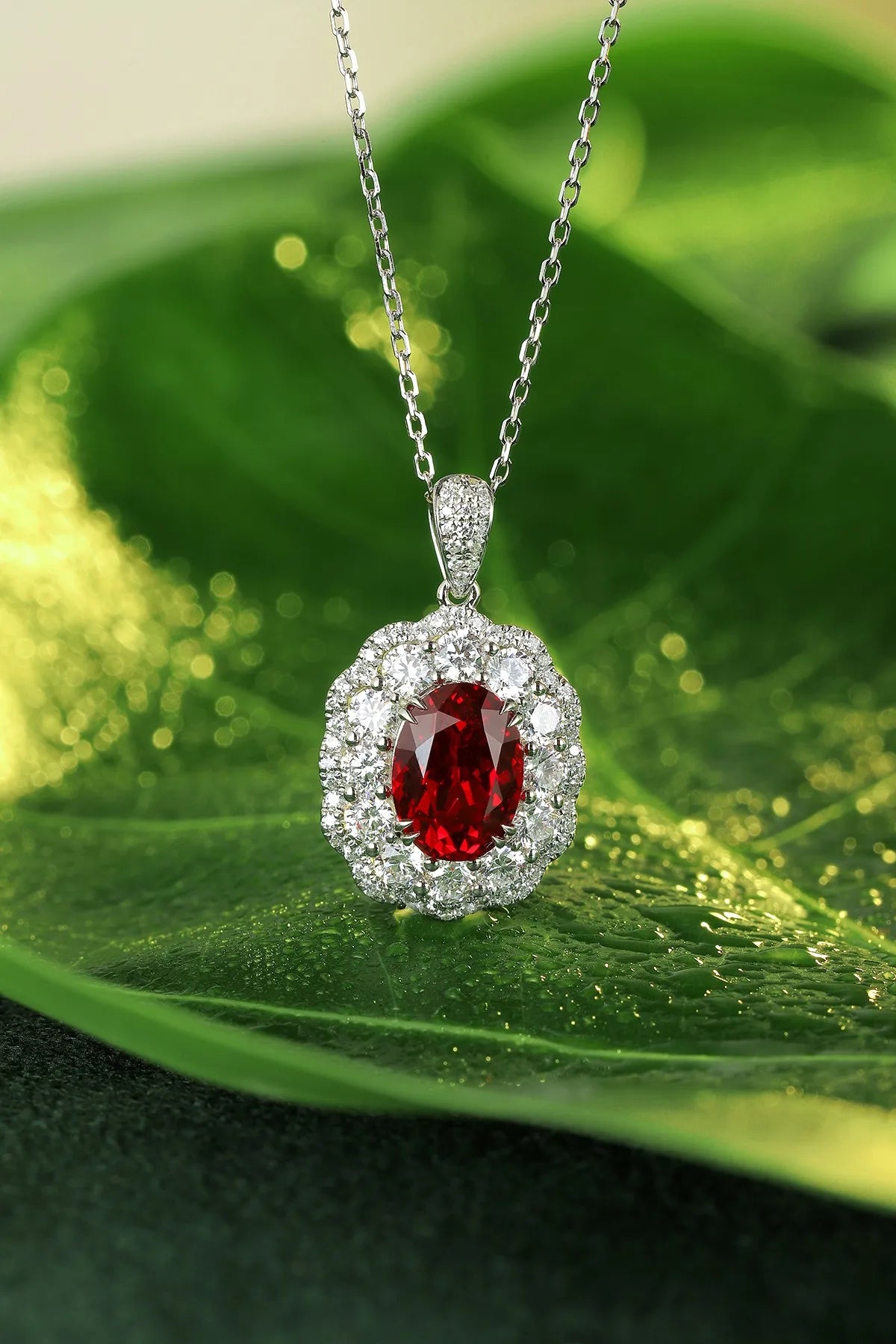 Gemfiori Anster 925 Sterling Silver High-quality Cultivated Ruby Necklace - Suitable for Parties or As a Gift