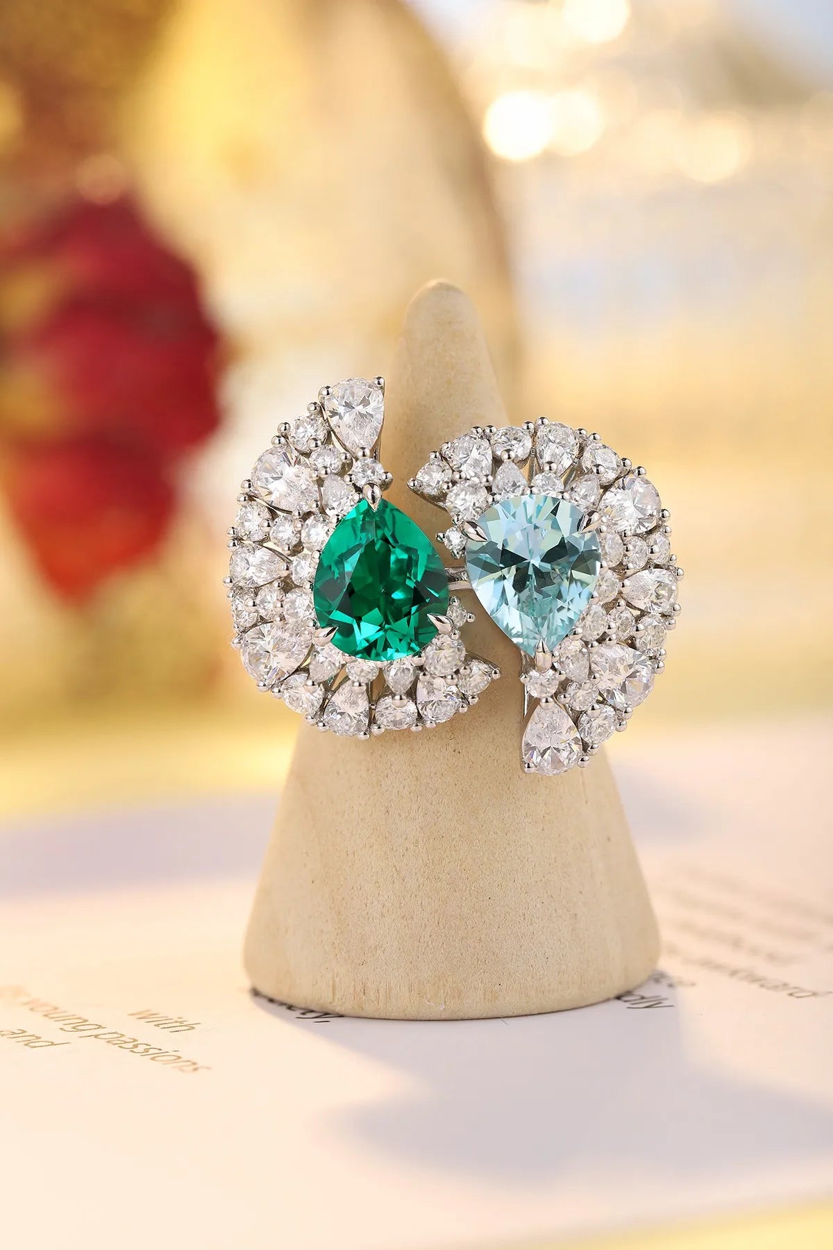 Gemfiori Jewelry Trendy High Quality S925 Silver Cultivated Emerald Sapphire Ring Unisex Engagement Ring for Wedding Party or Gift