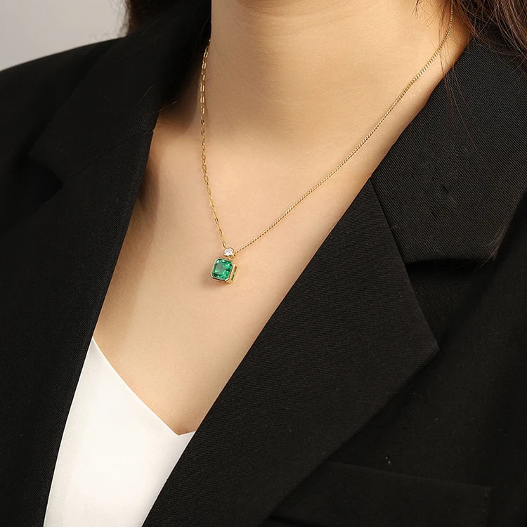 Gemfiori Trendy 3CT Square Shape Lab Grown Emerald Real Gold Chains Jewelry 18k Solid Gold Necklace