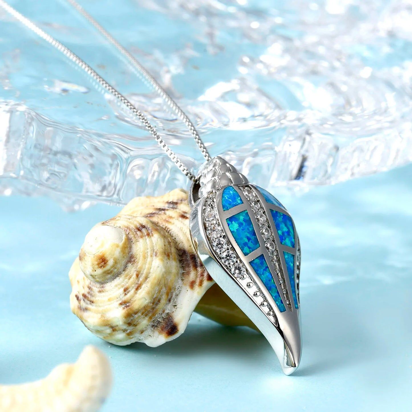 Tok & Ins Fashionable Sporty Brass Copper Alloy Conch Shape Opal Pendant Necklace for Party