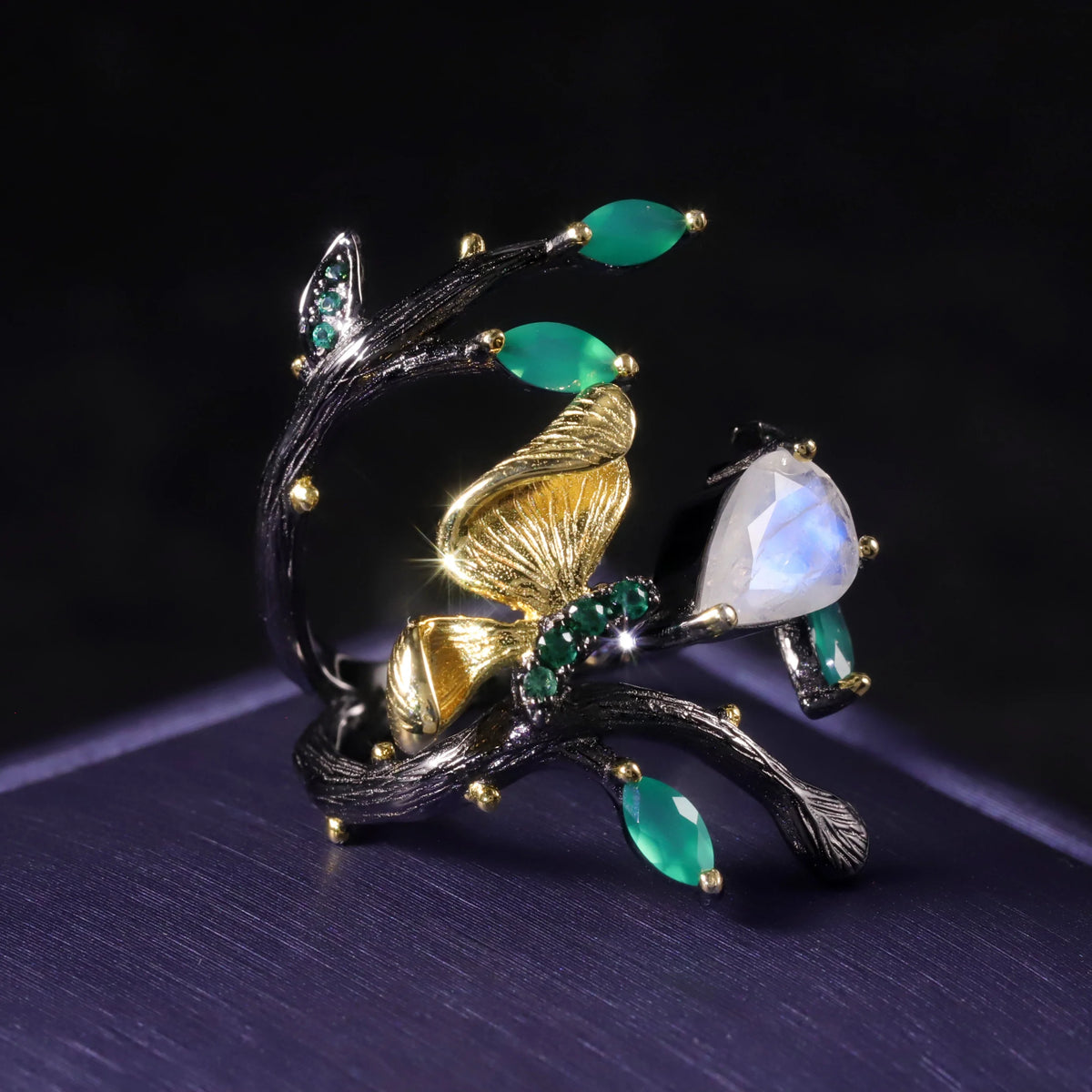 ArtistA C7758 Abiding Personalized Green Agate Milky Blue Moonstone 925 Sterling Silver Butterfly Ring for Women