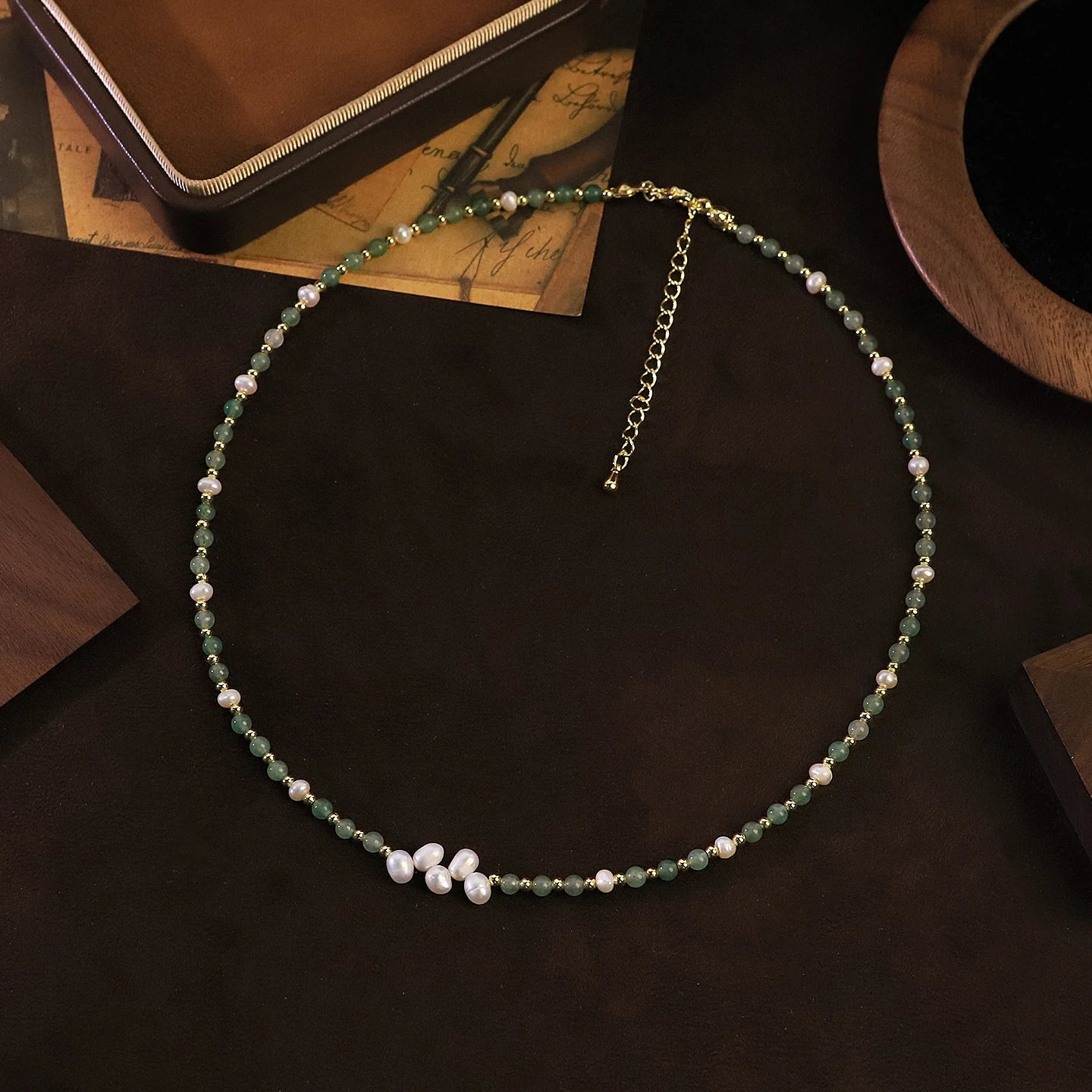 Natural Freshwater Pearl Jade Beaded Choker Necklace for Daily Office Banquet Jewelry Gift Dainty Pearl Necklace Fashion Jewelry