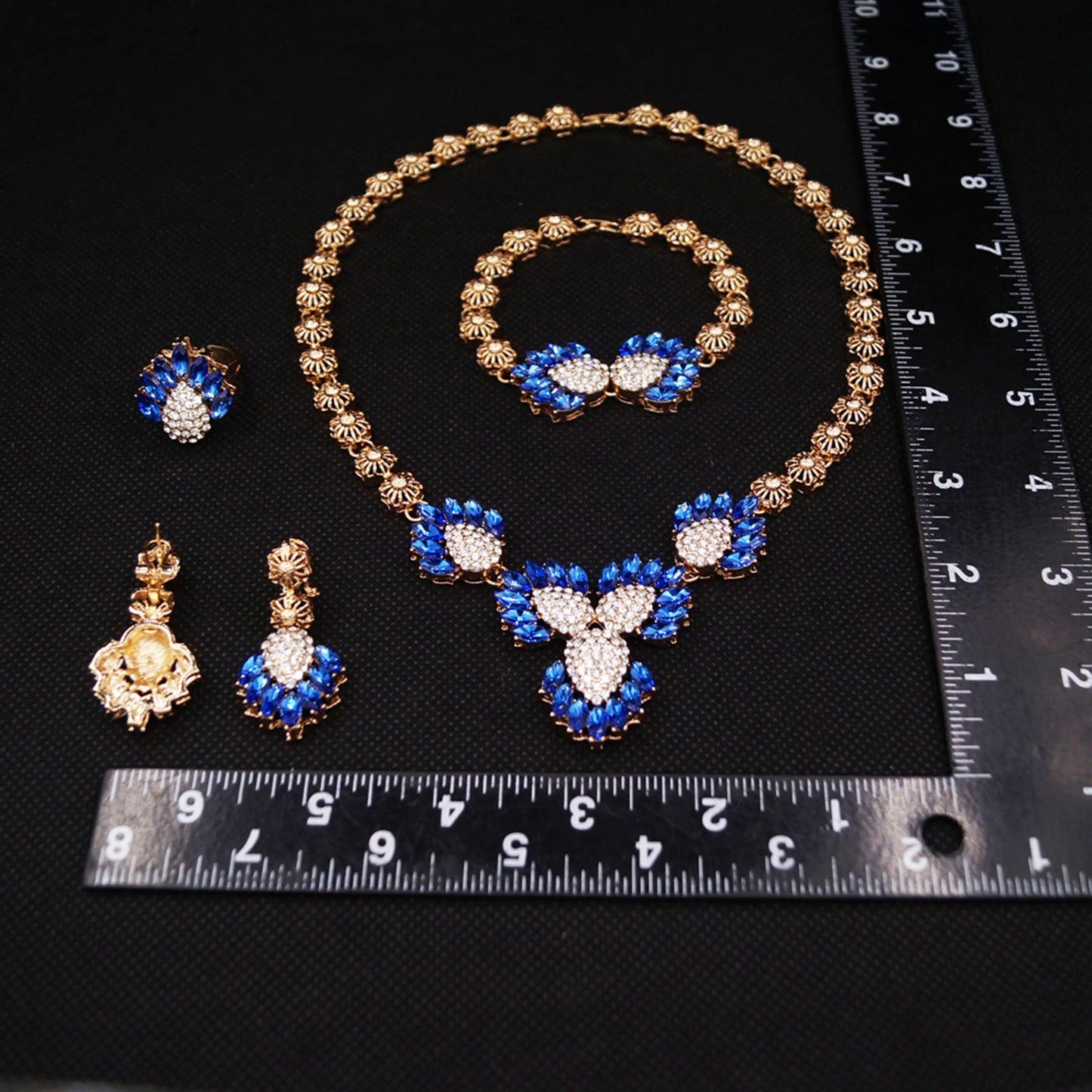 Zhuerrui Favors Bridal Gold Jewelry Sets Latest Blue Diamond Bead Necklace Jewelry Set High-end Woman Birthday Gifts HC23206
