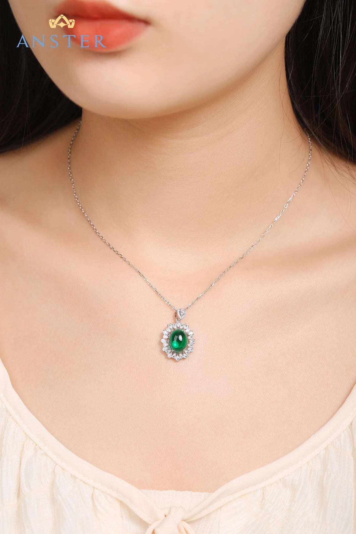 Gemfiori Hot Selling High Quality Lab Grown Emerald Bridal Necklace Wedding Jewelry Emerald Gemstone Fashion Necklace for Party